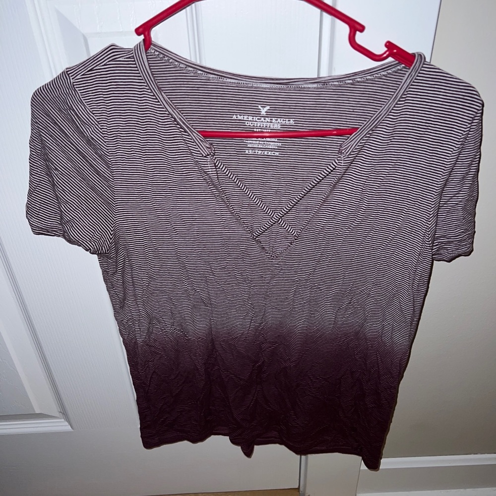 XS American eagle shirt